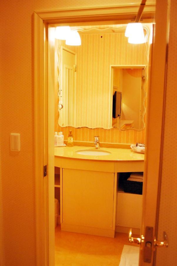 Ena Hotel Venus Екстериор снимка